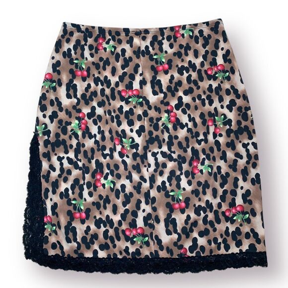 Fragile By XOXO  Leopard Cherry Lace Mini Skirt Size L Rockabilly Trashy Y2k - Picture 2 of 8